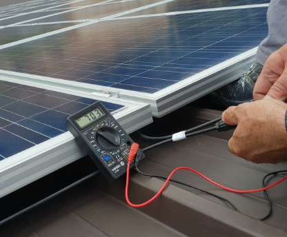 太陽光発電を無料で導入できるメディオテックのソーラーPPA・TPOモデル「Wゼロでんき」は、定期的なメンテナンスも無料で行います。サポートセンターも常設です